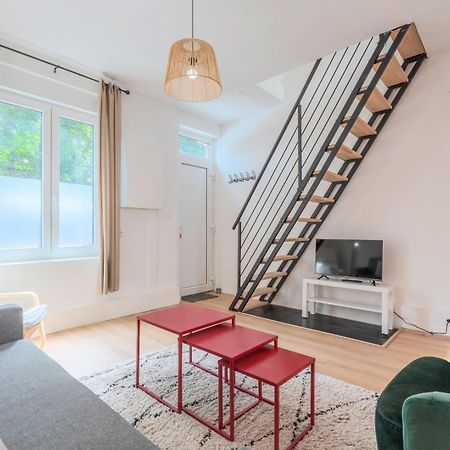 2 Bedroom House W/ Terrace, Near Train Stations & Metro Lille Exterior foto
