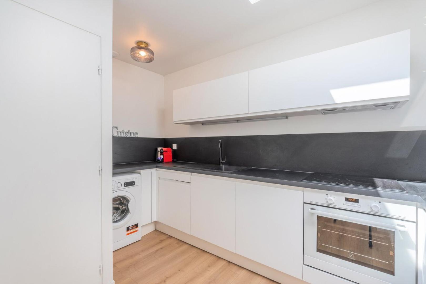 2 Bedroom House W/ Terrace, Near Train Stations & Metro Lille Exterior foto